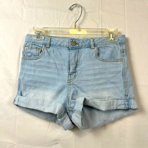 Love Tree Denim Shorts Size Small